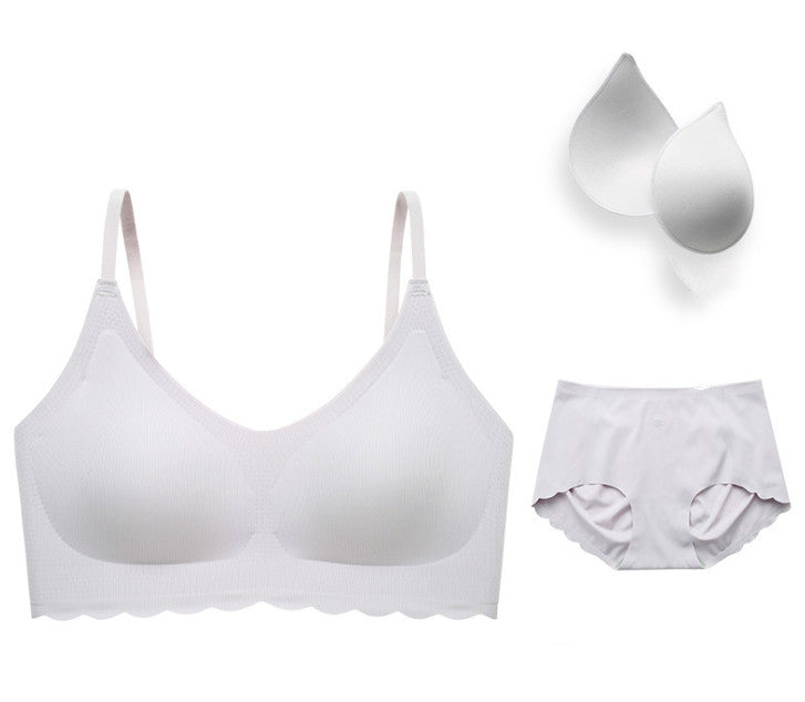 No trace underwire sports bra